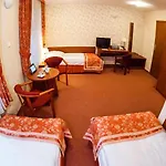 劳格斯酒店 2* 格但斯克