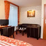 劳格斯酒店 酒店 格但斯克