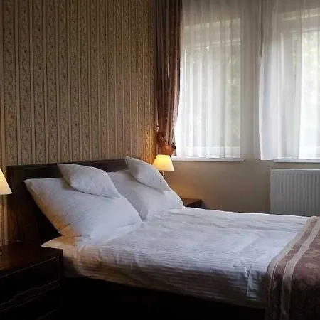 لوغوس فندق غدانسك