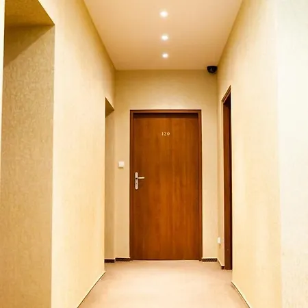 لوغوس فندق غدانسك