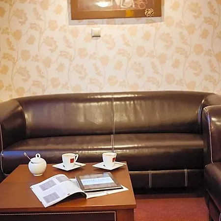 Logos Hotel 2*